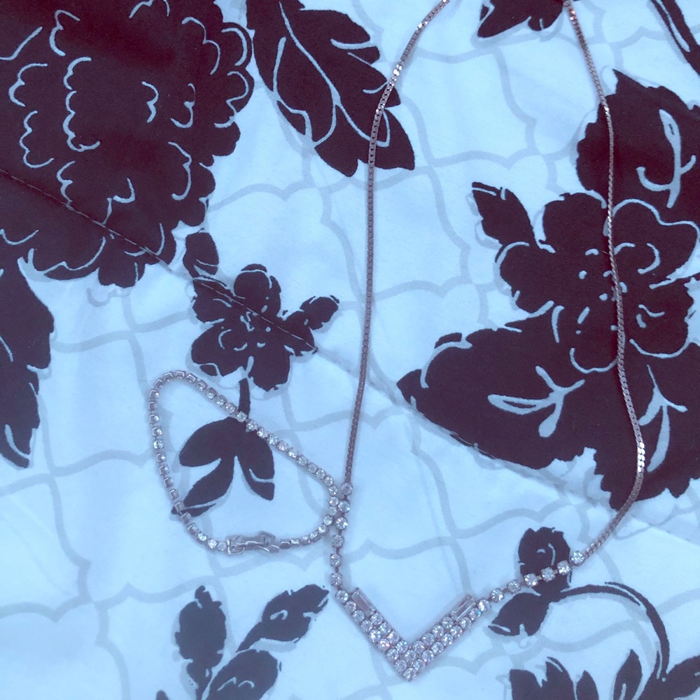 NECKLACE, BRACELET, & RING BUNDLE